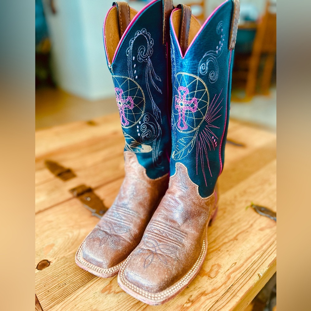 Justin Boots - Brown and Fuschia Burst